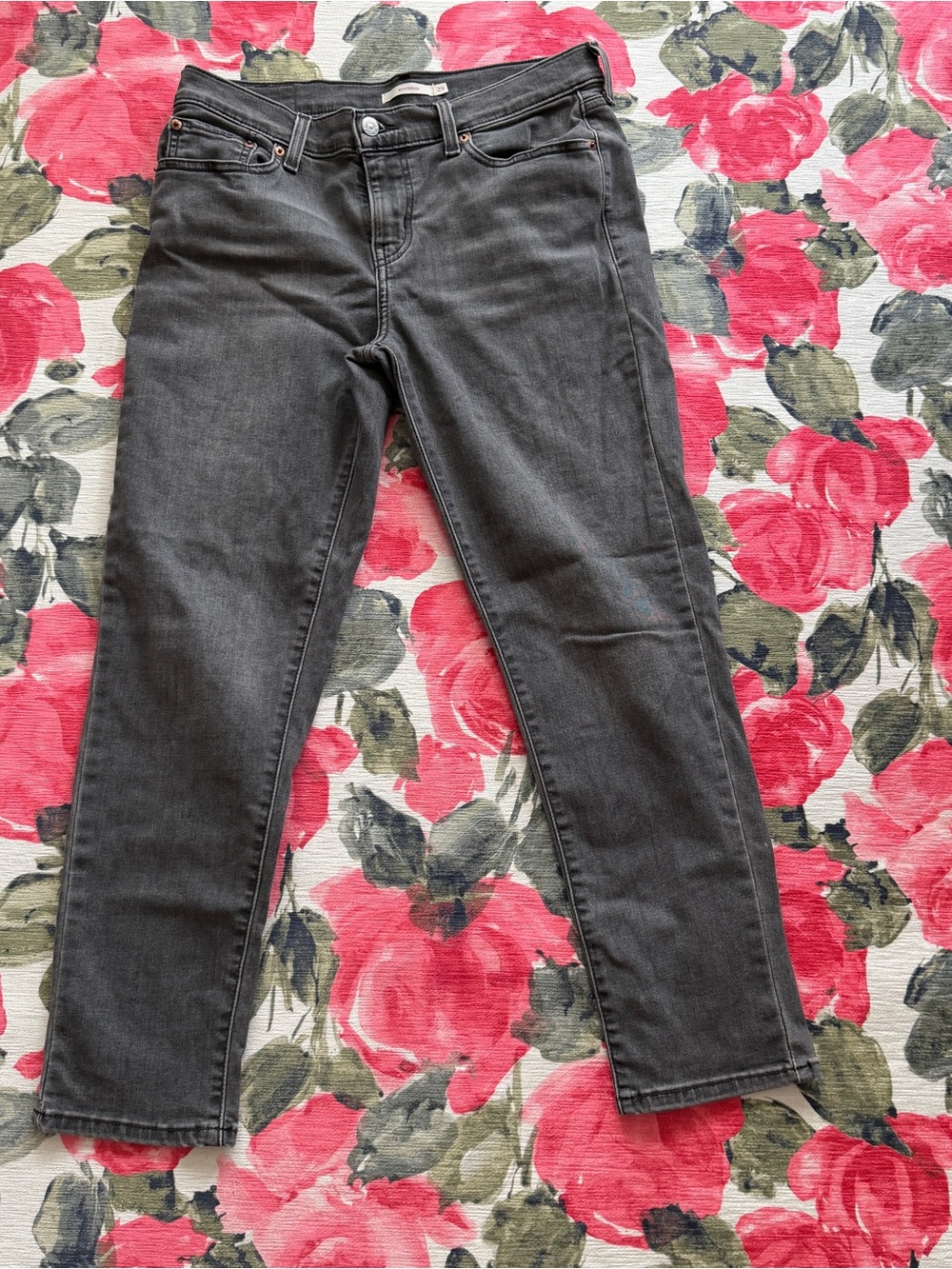 Levi’s Boyfriend Cropped Gray Jeans